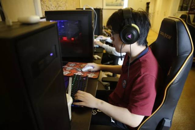 NIP教练：后面的比赛不管打谁都要有一个正常的心去对待